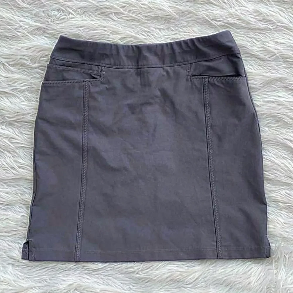 Adidas | Pull On Gray‎ Golf Skirt